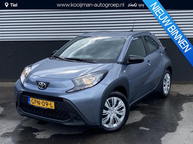 Toyota AYGO X 1.0 VVT-i MT Play Navigatie Apple CarPlay/Android Auto, achteruitrij camera, Nederlandse auto, adaptieve cruise control