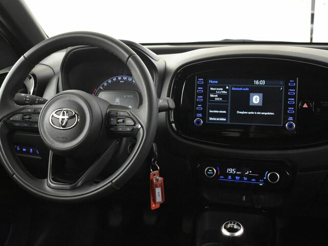 Toyota AYGO X 1.0 VVT-i MT Pulse Bi Tone | DAB | Carplay