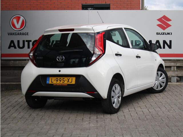 Toyota AYGO 1.0 VVT-i x-fun
