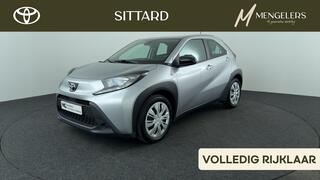 toyota-aygo-x-1.0-vvt-i-mt-play