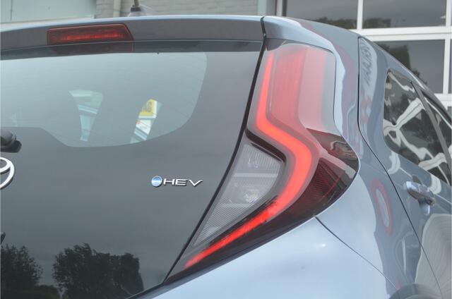 Toyota AYGO X Hybrid 115 play LM-velg, stoelverw. ACC, Camera