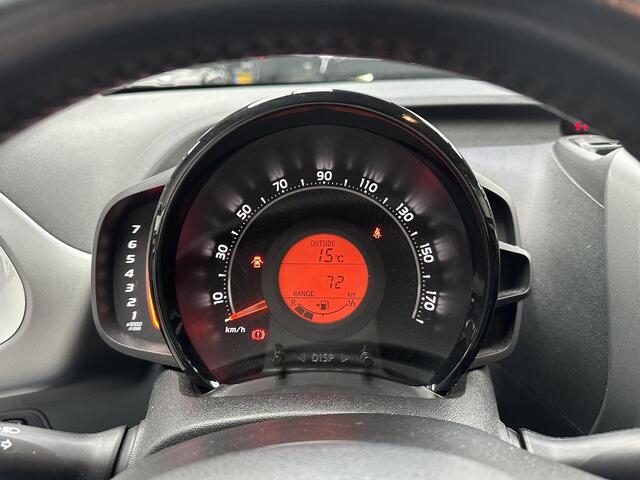 Toyota AYGO 1.0 VVT-i x-play