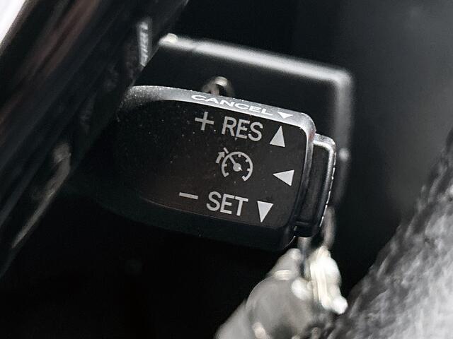 Toyota AYGO 1.0 VVT-i x-play | Climate Control | Achteruitrijcamera |