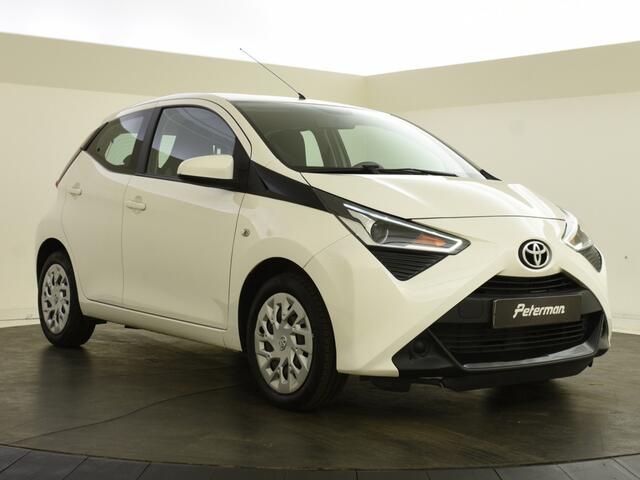Toyota AYGO 1.0 VVT-i x-play | Carplay | Camera | Airco