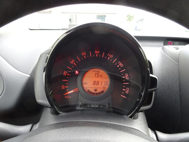 Toyota AYGO 1.0 VVT-i x-fun Airco, elektrische ramen, centrale vergrendeling, enz.