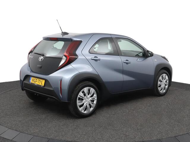 Toyota AYGO X 1.0 VVT-i MT Play | Cruise control | Apple carplay-android auto | Parkeercamera |