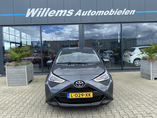 Toyota AYGO 1.0 VVT-i x-play App Connect , Camera