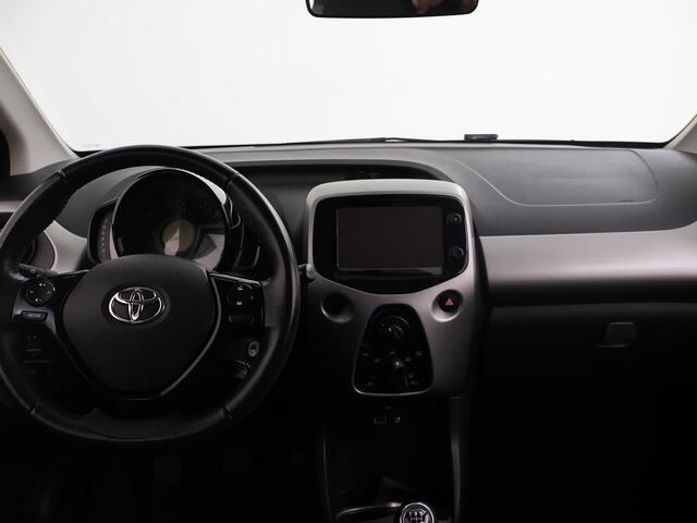 Toyota AYGO 1.0 VVT-i x-sport | Dealer Onderhouden | Airco | Achteruitrijcamera | Bluetooth