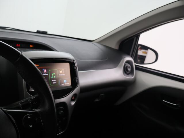 Toyota AYGO 1.0 VVT-i x-sport | Dealer Onderhouden | Airco | Achteruitrijcamera | Bluetooth