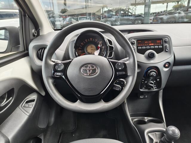 Toyota AYGO 1.0 VVT-i x-fun | Airco | Bluetooth | El. Ramen | Lage Km Stand