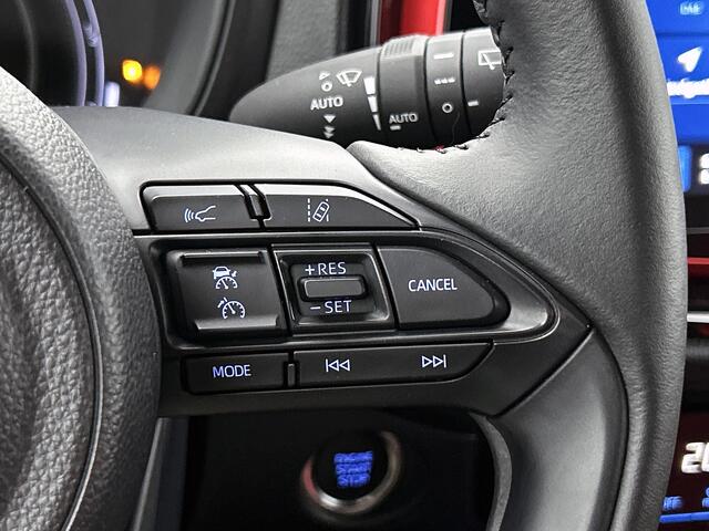 Toyota AYGO X 1.0 VVT-i MT Undercover Premium | Parkeersensoren V+A | JBL-Audio | Stoelverwarming |