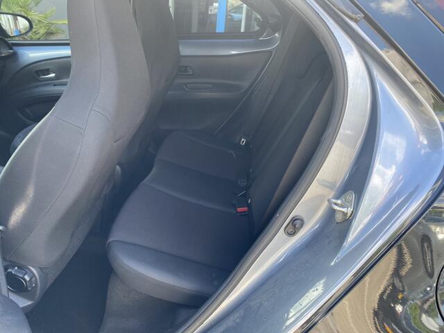 Toyota AYGO X 1.0 VVT-i S-CVT Envy