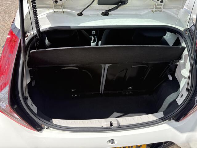 Toyota AYGO 1.0 VVT-i x-play
