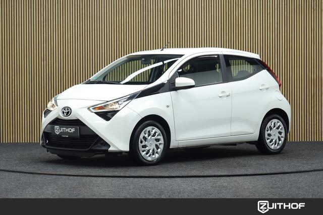 Toyota AYGO 1.0 VVT-i x-play Limited | Apple Carplay & Android Auto | Camera | Maps Navigatie | Airco | All-season Banden