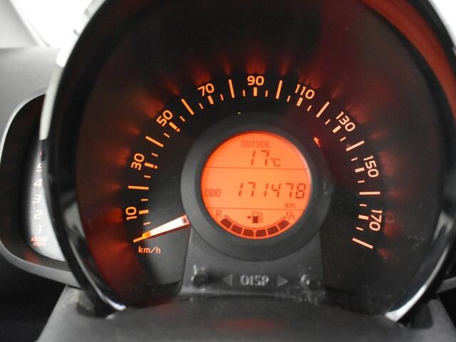 Toyota AYGO 1.0 VVT-i x-play | Carplay | Camera | Airco