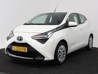 toyota-aygo-1.0-vvt-i-x-play--appl