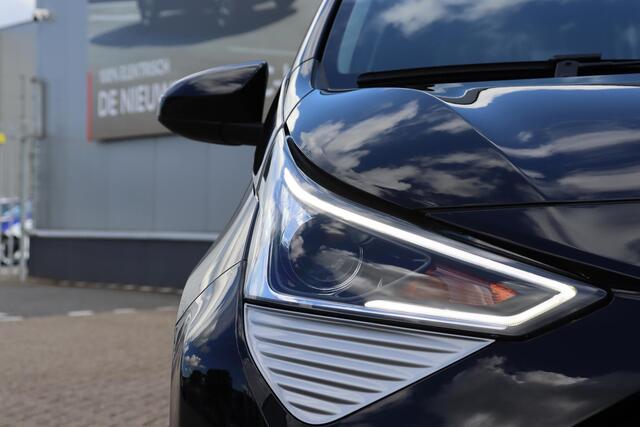 Toyota AYGO 1.0 VVT-i X-Joy Automaat, LED, Apple Carplay , Android Auto