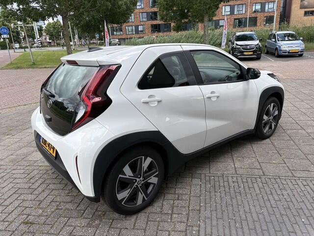 Toyota AYGO X Hybrid 115 envy | Navi | Camera | Cruise | 676 km Nieuwe Auto