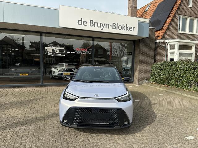 Toyota AYGO X Hybrid 115 pulse + EASY PACK