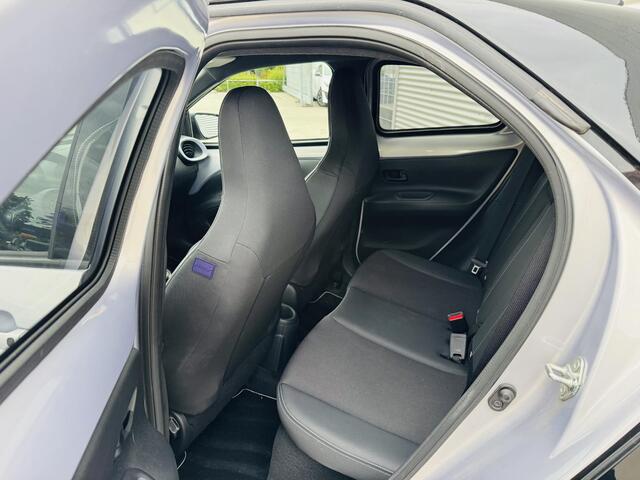 Toyota AYGO X 1.0 VVT-i MT JBL All season banden | Stoelverwarming | Clima | Camera
