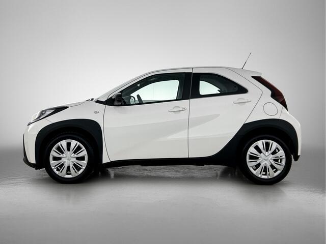Toyota AYGO X 1.0 VVT-i MT Play | BTW voertuig | Apple CarPlay/Android auto | Cruise Control Adaptive | Airco | achteruitrijcamera |