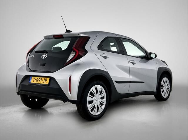 Toyota AYGO X 1.0 VVT-i MT Play
