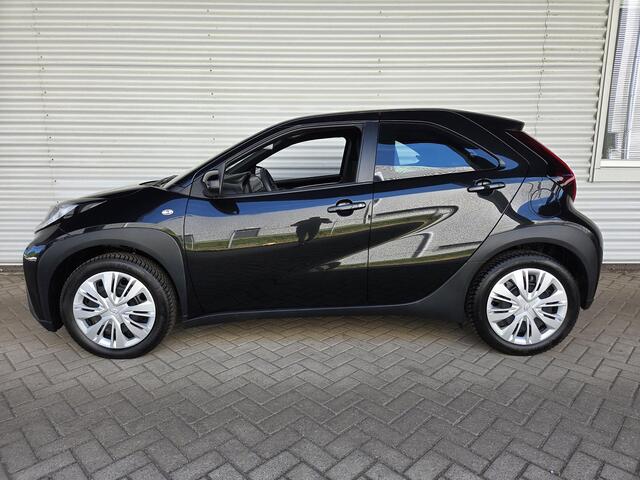 Toyota AYGO X 1.0 VVT-i MT Play