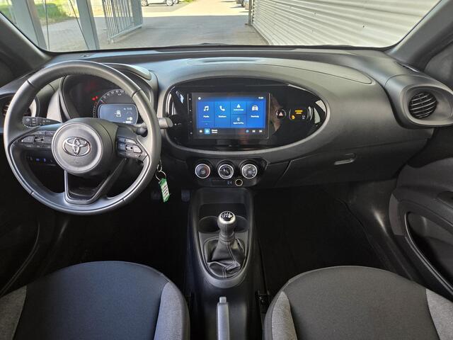 Toyota AYGO X 1.0 VVT-i MT Play