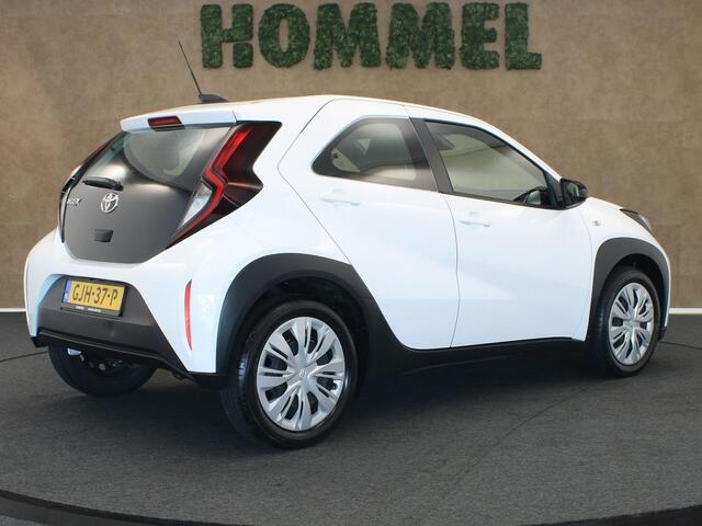 Toyota AYGO X 1.0 VVT-i MT Play - ORIGINEEL NEDERLANDSE AUTO - AFKOMSTIG VAN 1E EIGENAAR - ADAPTIEVE CRUISE CONTROL - CAMERA - AIRCO - APPLE CARPLAY/ ANDROID AUTO - ELEKTRISCHE RAMEN VOOR