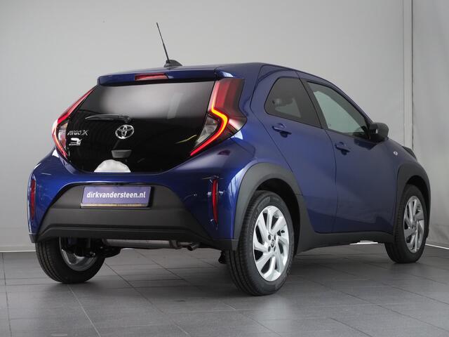 Toyota AYGO X 1.0 VVT-i MT Pulse | LED Koplampen | Stoelverwarming | Climate Control | Apple CarPlay/ Android Auto | Achteruitrijcamera | Grootlichtassistent | Adaptieve Cruise Control