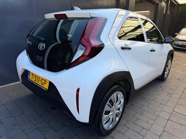Toyota AYGO 1.0 Airco DAB/Carplay/Adaptive cruise