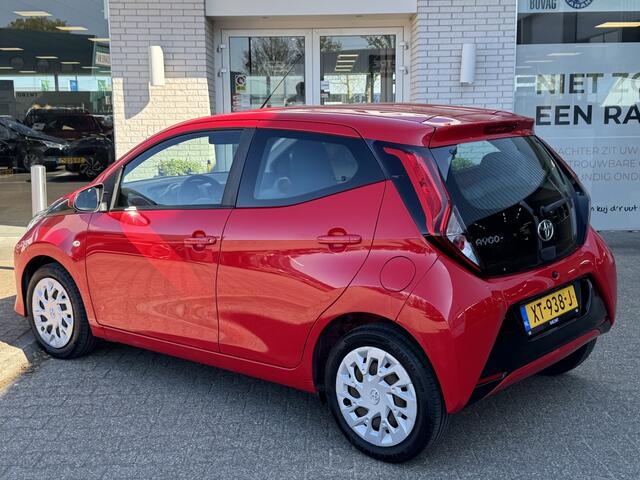 Toyota AYGO 1.0 VVT-i x-play |Achteruitcamera