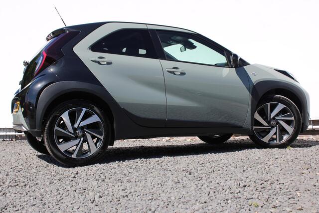 Toyota AYGO X 1.0 VVT-i MT Envy ORG NL, Apple Carplay/ Android Auto, Climate Control, Draadloze telefoonlader, Cruise Control Adaptief