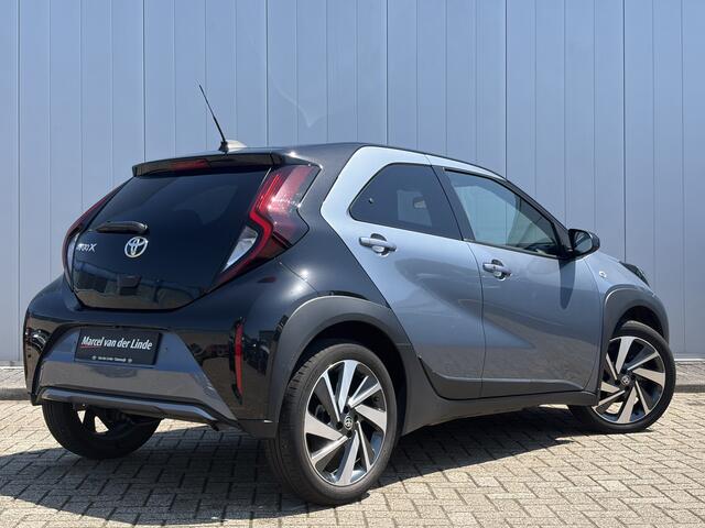 Toyota AYGO X 1.0 VVT-i S-CVT Envy Limited Automaat Keyless Stoelverwarming Parkeersensoren Navi Clima Cruise AUTO MOET NOG OP DE FOTO!!