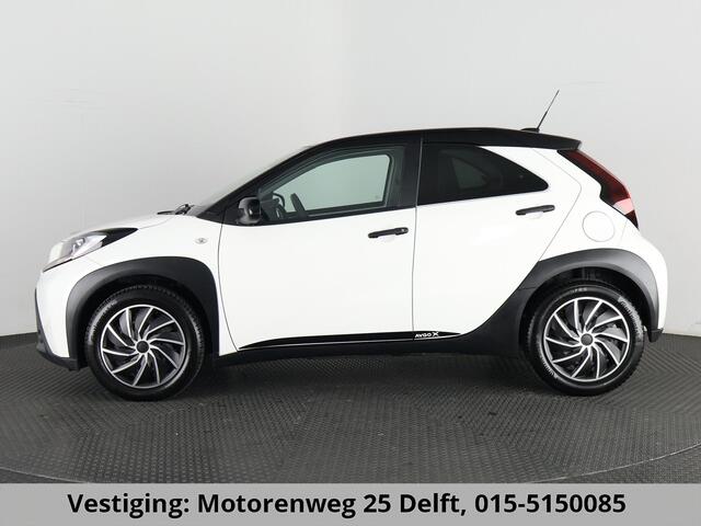Toyota AYGO X 1.0 BLACK & WHITE SPECIAL EDITION GARANTIE 6-2033 CARPLAY NAVIGATIE.ADAPTIEVE CRUISE. SPECIAL EDITION PACK