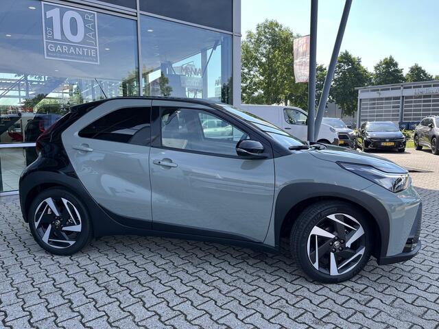 Toyota AYGO X Hybrid 115 envy Lounge Pack CABRIO