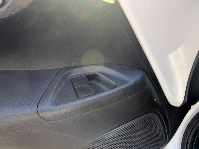Toyota AYGO 1.0 VVT-i x-play limited