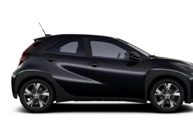 Toyota AYGO X Hybrid 115 Play , 17" lichtmetalen velgen, Nieuw en snel leverbaar (augustus 2026) met ¤1.500 inruilpremie