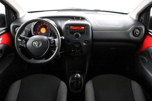 Toyota AYGO 1.0 VVT-i x-fun | Airco | Bluetooth |