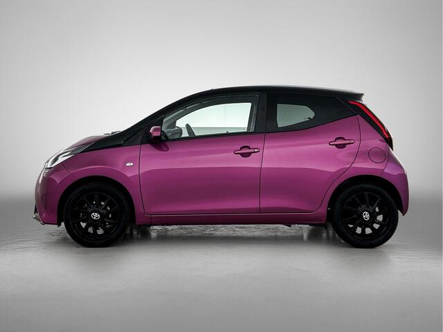 Toyota AYGO 1.0 VVT-i x-Cite | Dealer onderhouden | Apple CarPlay/Android auto | Airco | 15" Velgen | Achteruitrijcamera |