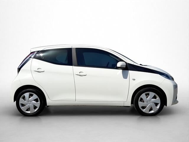 Toyota AYGO 1.0 VVT-i x-play | Airco | Camera |