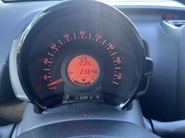 Toyota AYGO 1.0 VVT-i x-fun NL-auto | Airco | Elek. ramen
