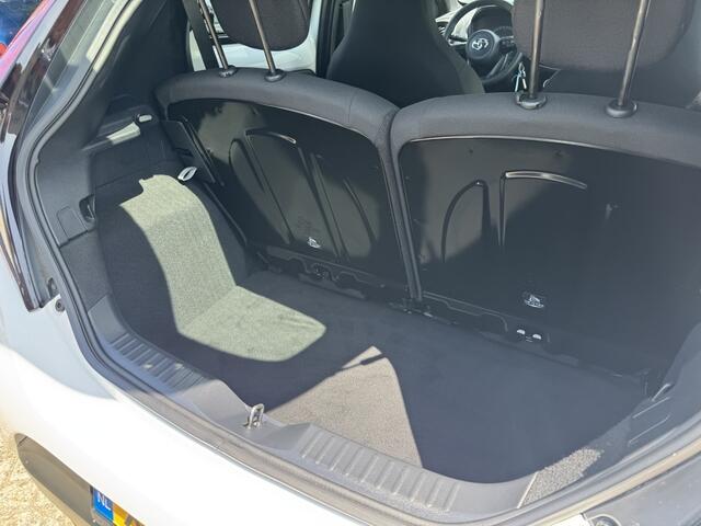 Toyota AYGO X 1.0 VVT-i MT Play
