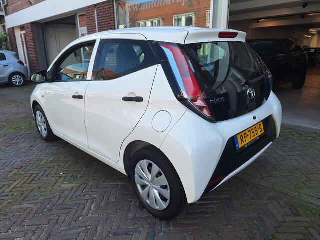 Toyota AYGO 1.0 VVT-i X-Fun 5Drs /68.000 Km/Airco/Bluetooth/Led/Garantie