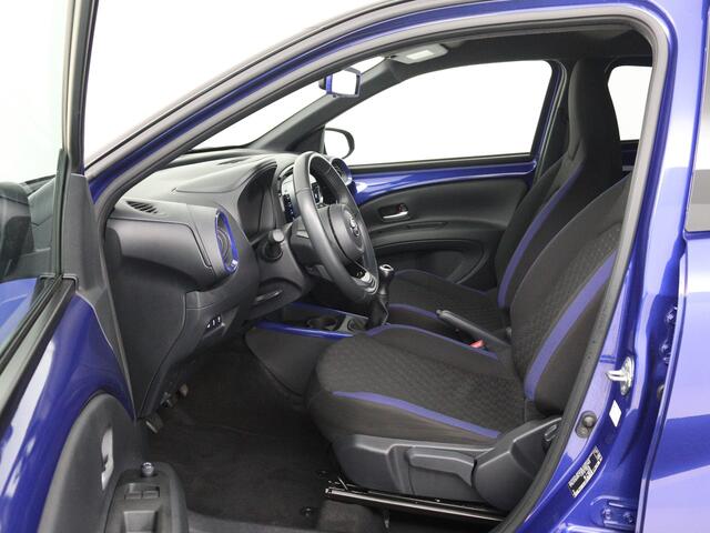 Toyota AYGO X 1.0 VVT-i MT Business