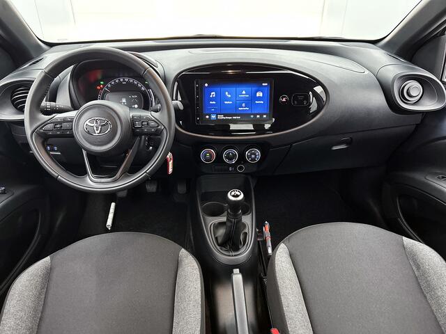 Toyota AYGO X 1.0 VVT-i MT Play Demo