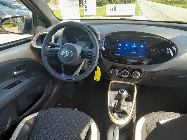 Toyota AYGO X 1.0 VVT-i MT Pulse | Apple Carplay/Android Auto | Parkeercamera Achter | Cruise Control Adaptief