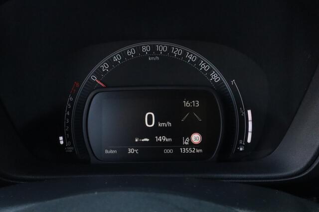 Toyota AYGO X 1.0 VVT-i MT Premium Stoelverwarming | JBL | Carplay