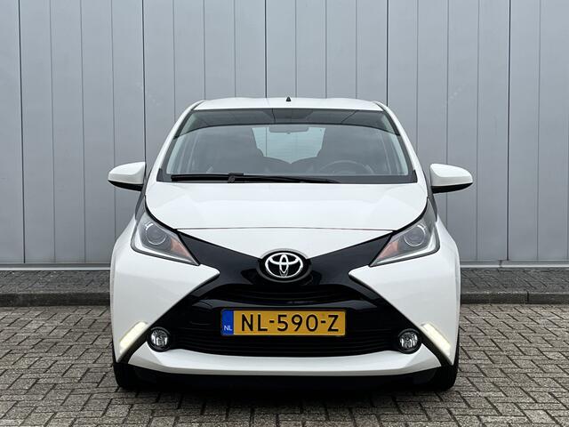 Toyota AYGO 1.0 VVT-i X-Play Airco Camera NL Auto Dealer onderhouden
