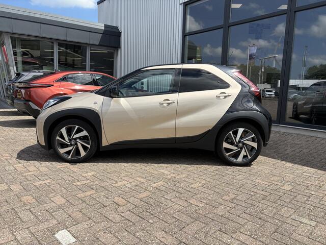 Toyota AYGO X 1.0 VVT-i MT Envy JBL